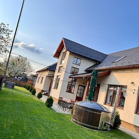 Famíves vendégház Racul Extérieur photo