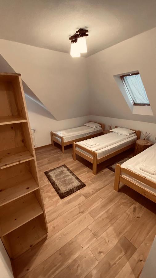 Famíves vendégház Racul Extérieur photo