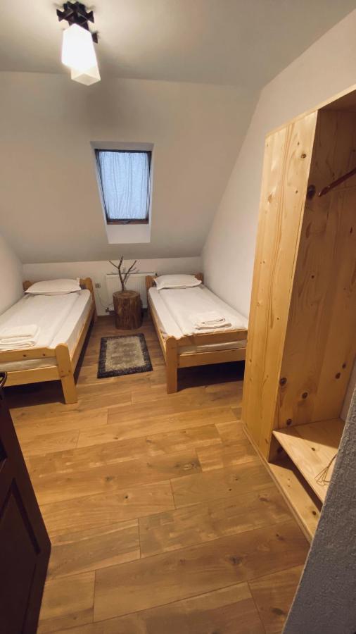 Famíves vendégház Racul Extérieur photo