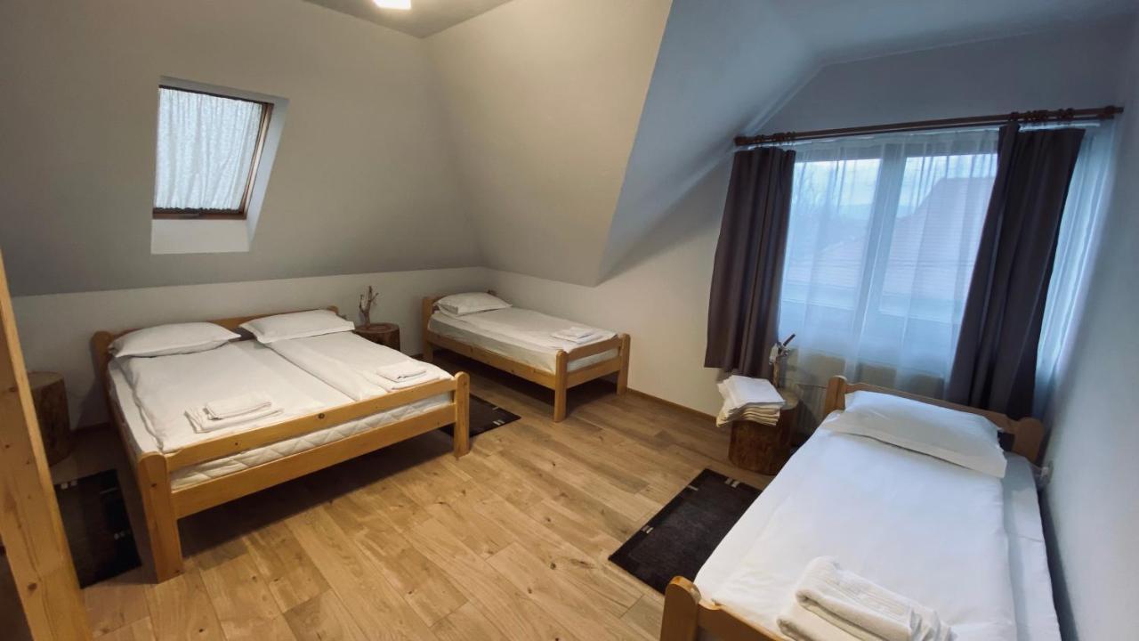 Famíves vendégház Racul Extérieur photo