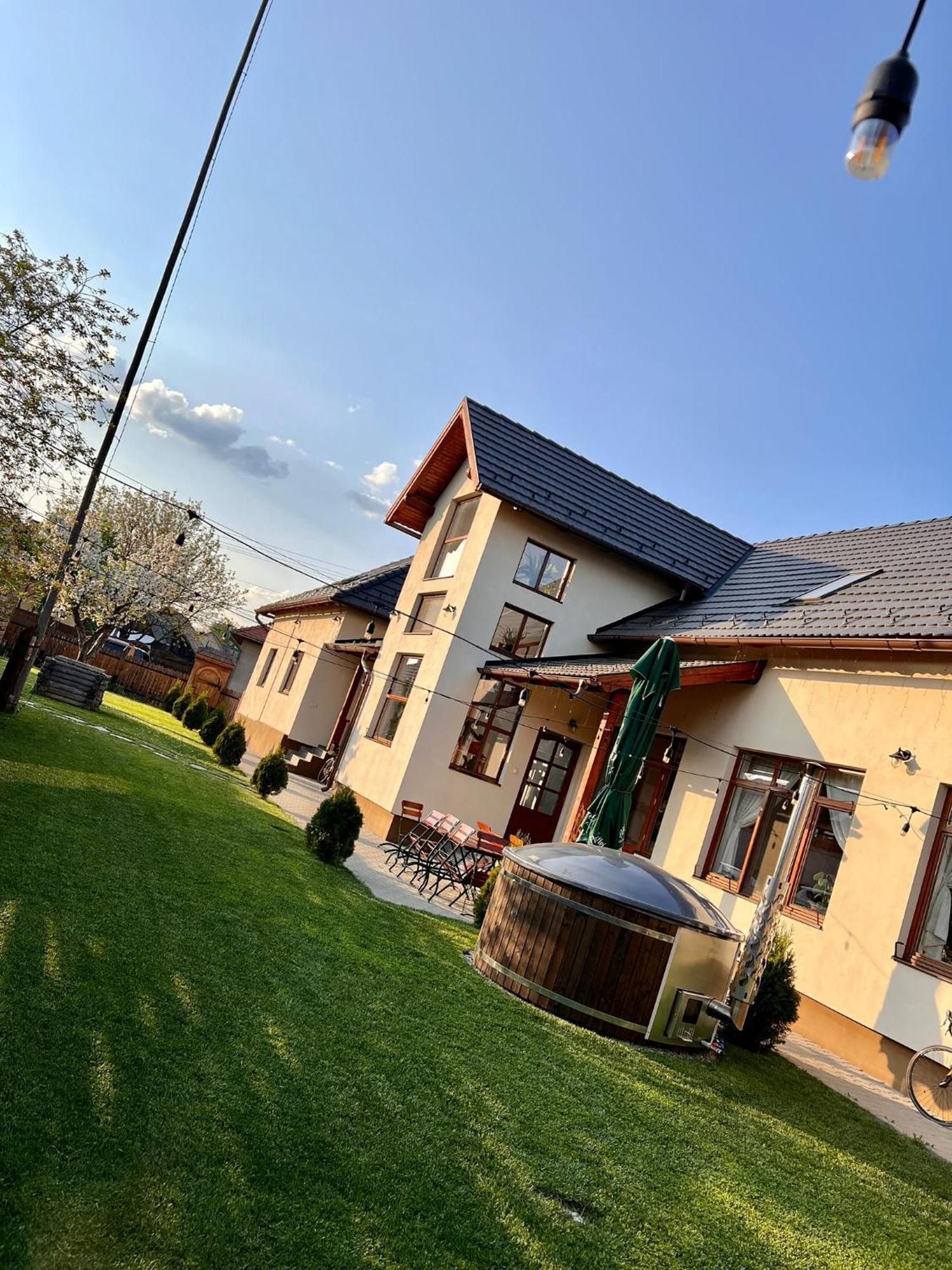 Famíves vendégház Racul Extérieur photo